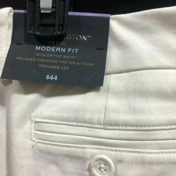 Worthington Modern fit, relax through hip & thigh,slash hip pockets trouser leg - Picture 5 of 9